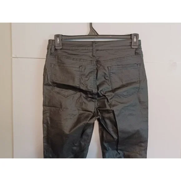 Top Trends Basic Collection Women Pants  Black Faux Leather Size 11 (30x28.5) - Picture 5 of 6